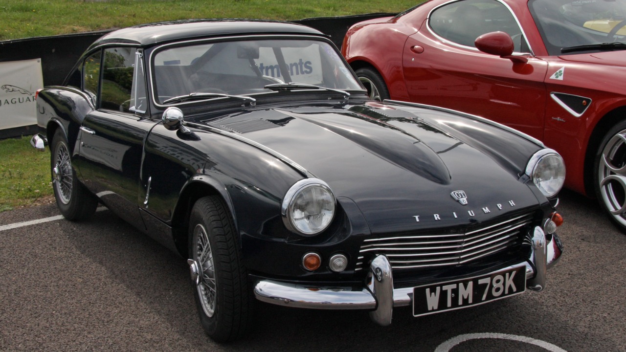 When the 1966 Triumph GT6 chased speed