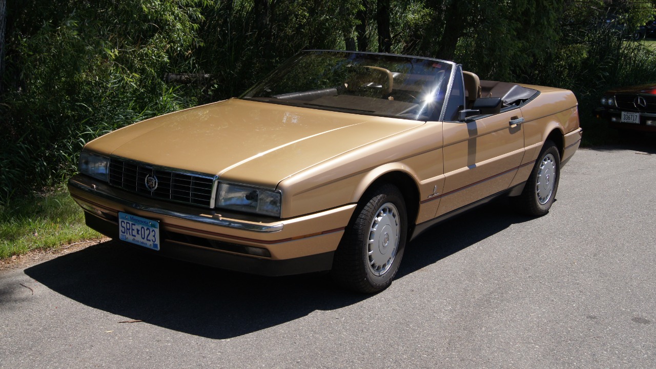 When the 1987 Cadillac Allanté chased Europe