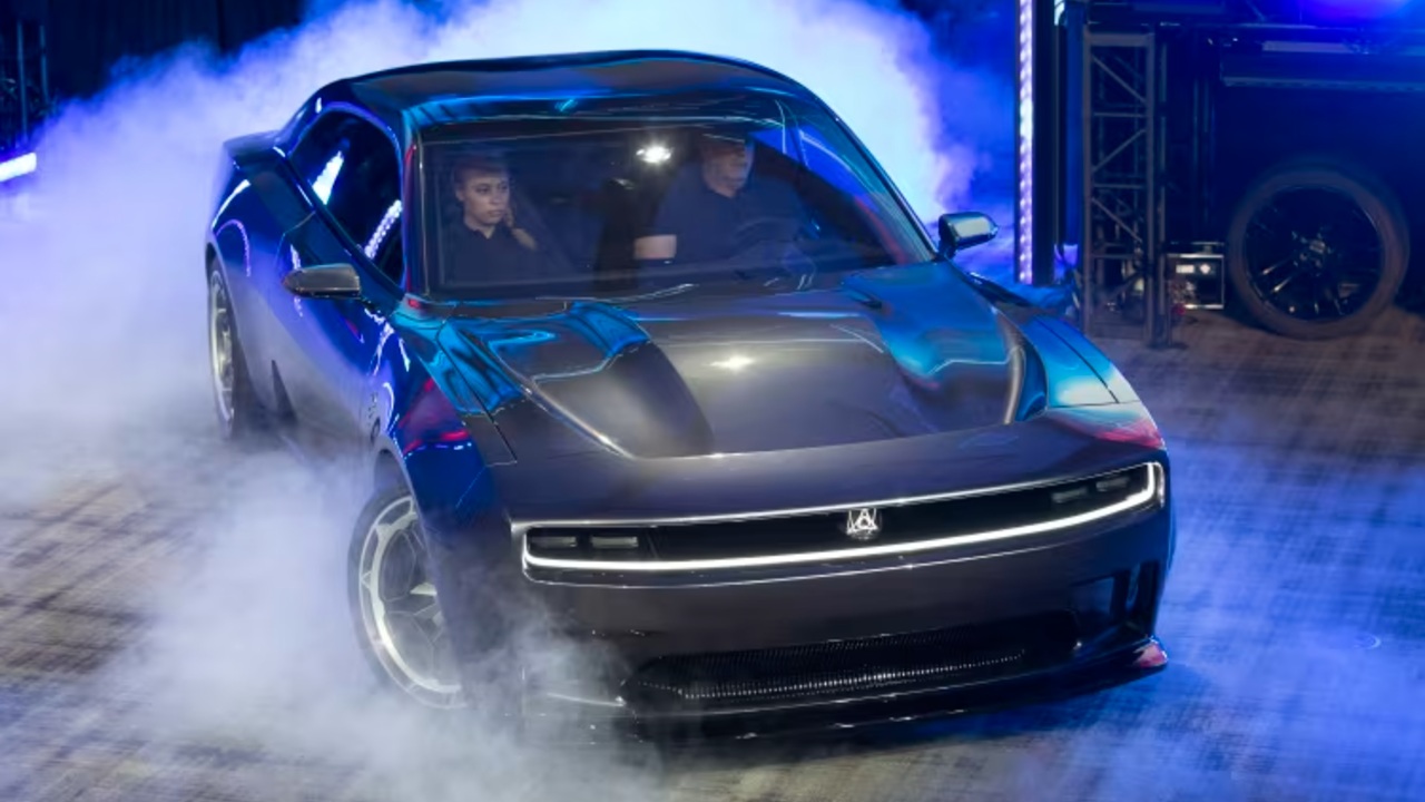 Stellantis plans to crank out 100k Hemi engines this year