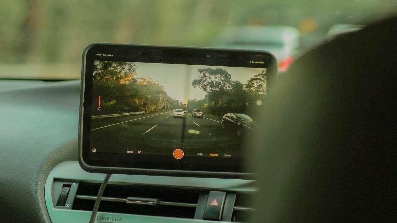 NYC dashcam catches alleged staged crash tied to insurance scam