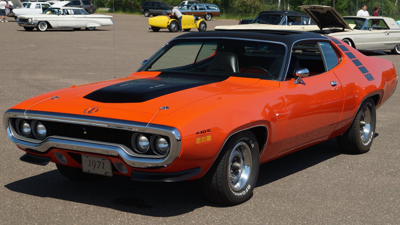 When the 1971 Plymouth Road Runner refused to grow tame