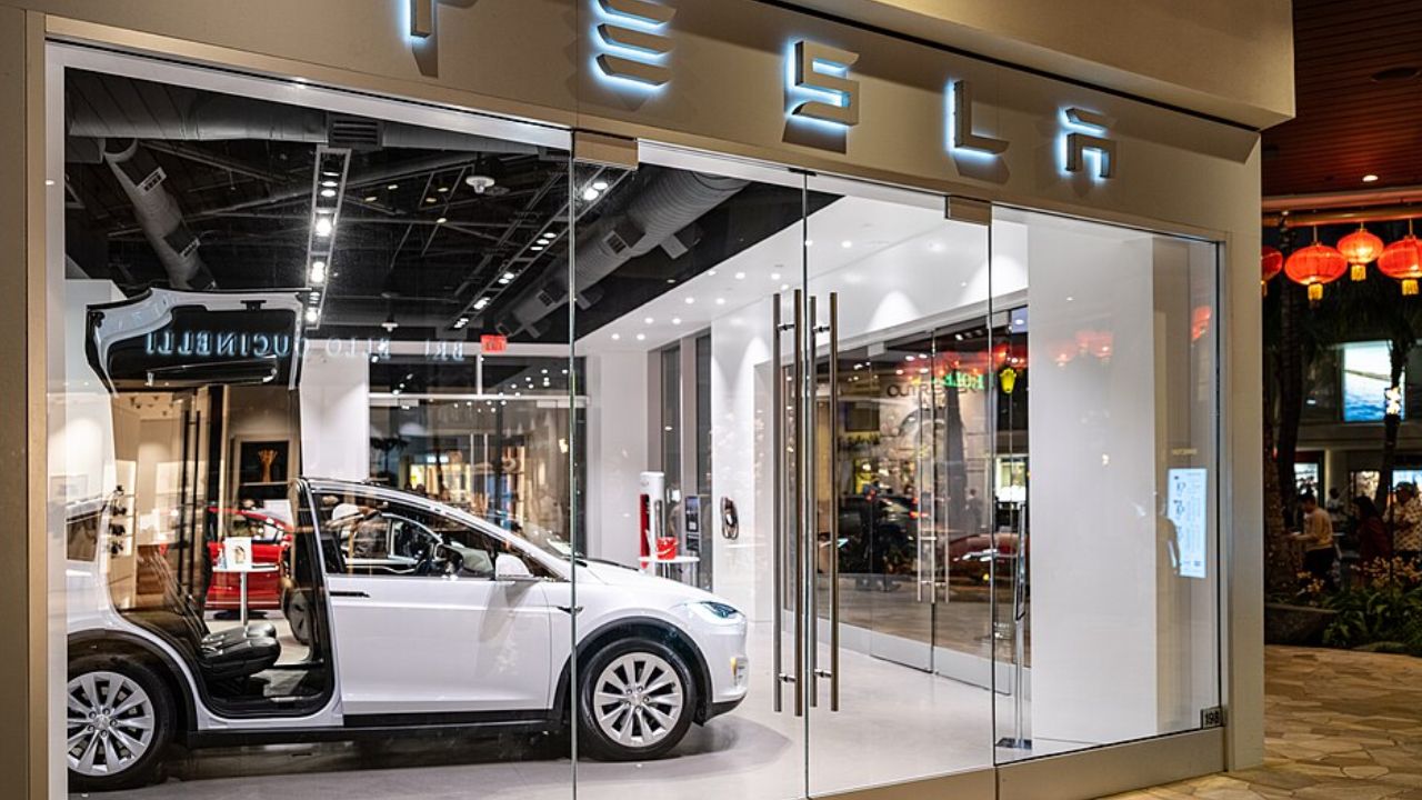 8 Tesla design choices that forced industry-wide change