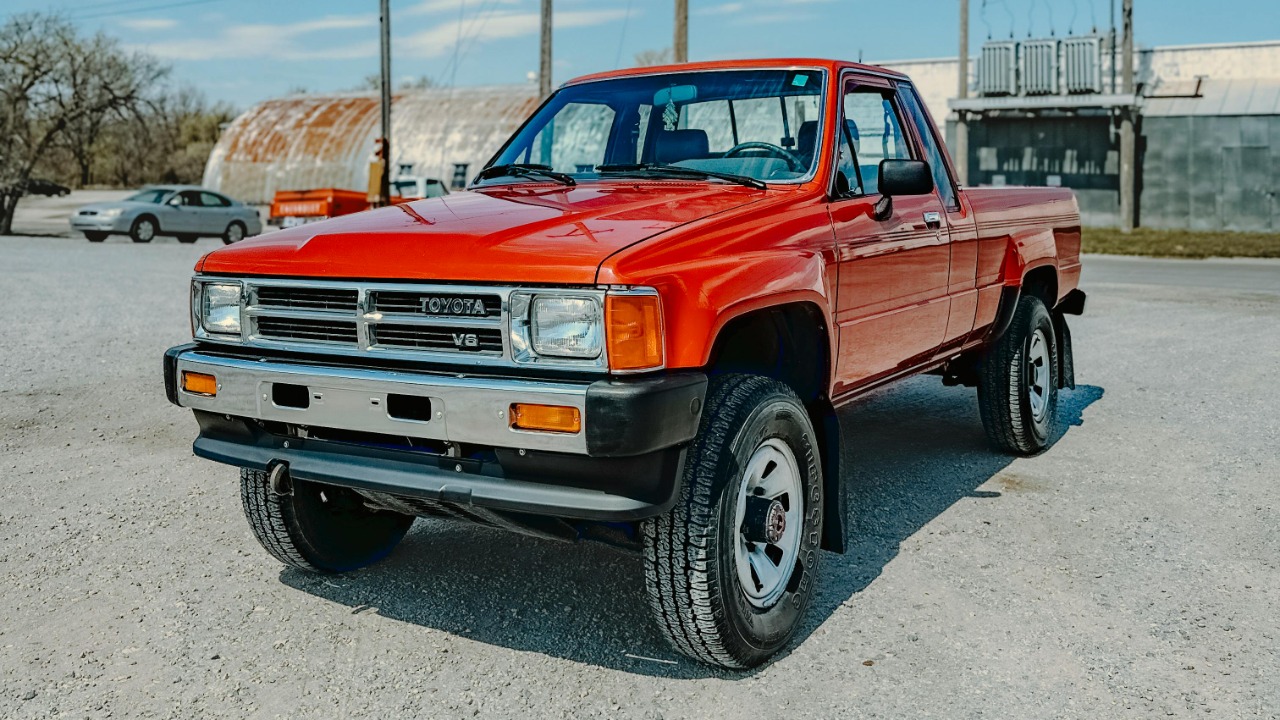 Toyota pickup with the 22RE became the engine that never quits