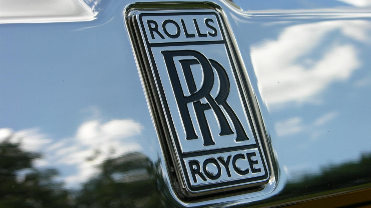 Rolls-Royce plans up to $2B share buyback for investors