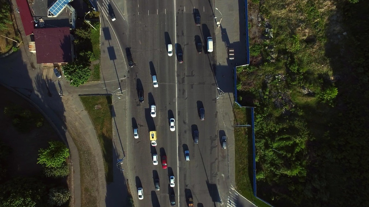 Police say this lane change habit is drawing more citations