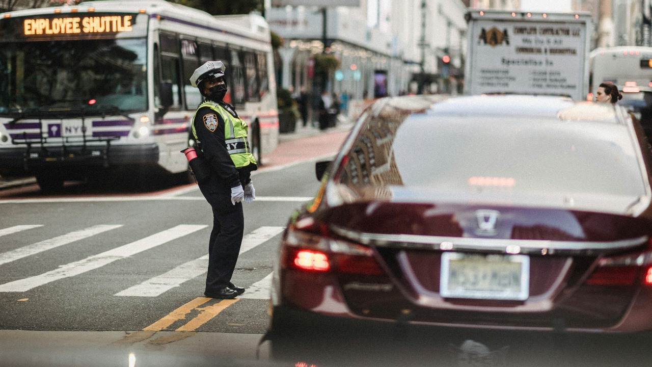 The driving behavior officers say stands out immediately