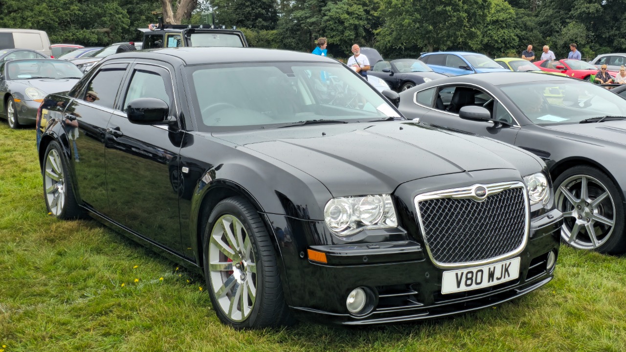 12 models that seemed ordinary but drove nothing like it