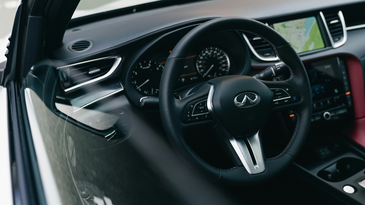 Remember when dashboards favored drivers instead of screens?