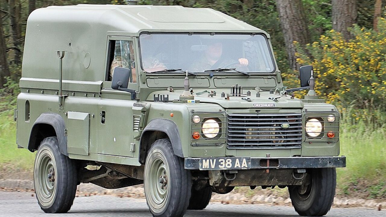 British Army quietly retires its legendary Land Rover fleet