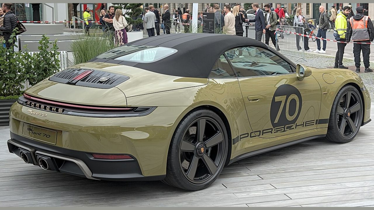 Porsche CEO bets on high-margin gas sports cars to lift profits