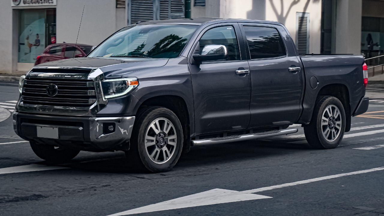 6 pickup trucks that barely seem affected by high mileage