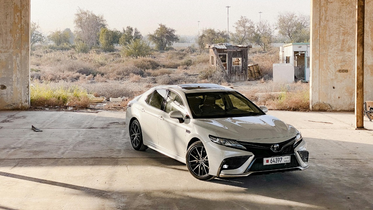 7 overbuilt cars that cross 300,000 miles often