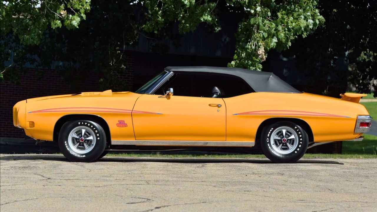 Image Credit: Mecum.