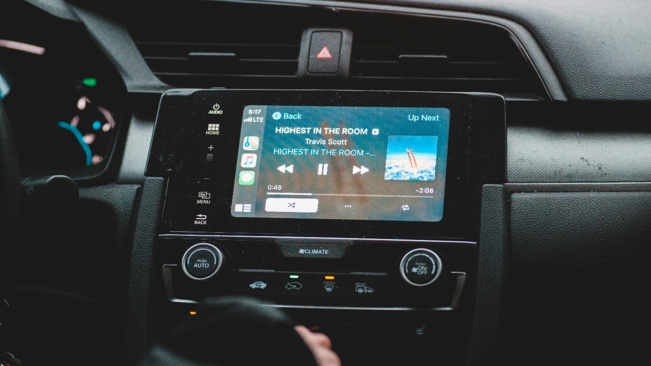 Over-the-air updates explode, proving car touchscreens are never going away