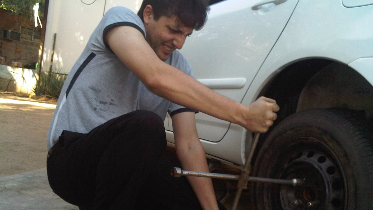 Driver says the tire shop tightened the lug nuts so much he couldn’t remove them later