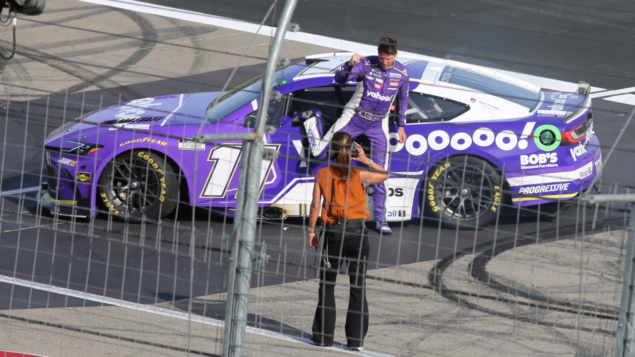Denny Hamlin rallies from penalty to win at Vegas for his 61st Cup victory