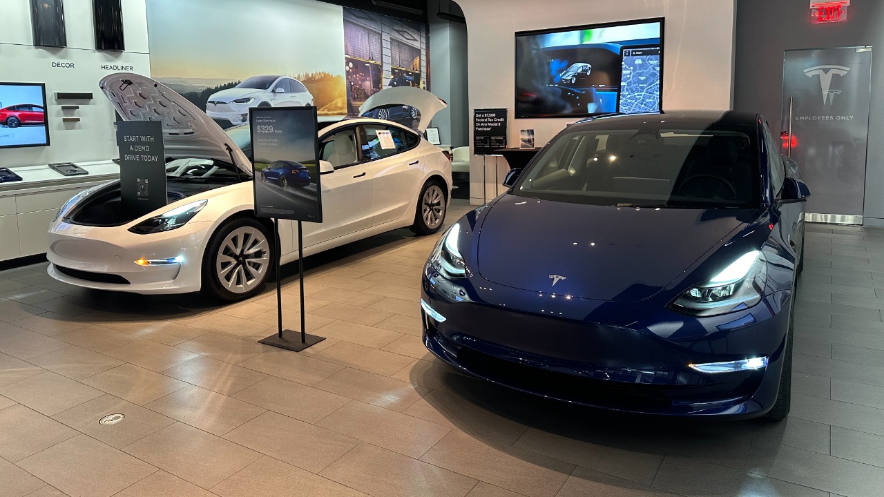 Tesla loses Toyota, Stellantis carbon-credit deals in Europe