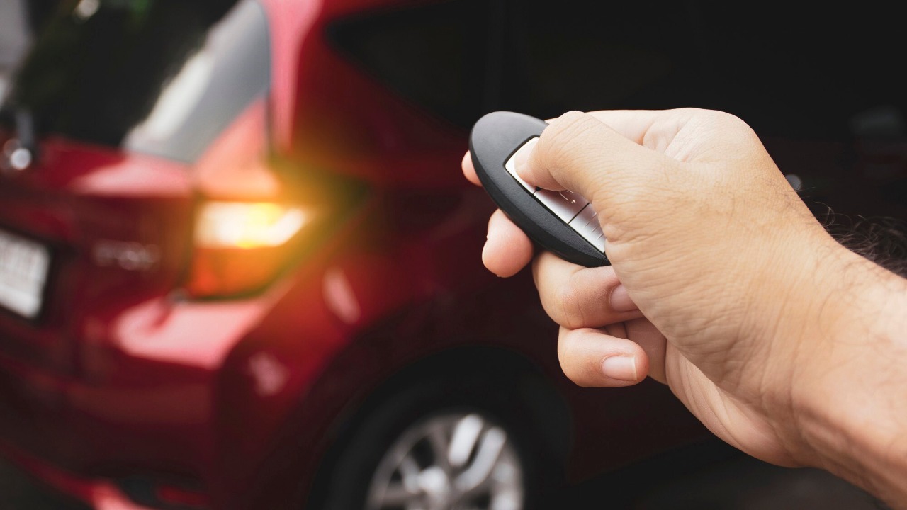 Driver says his car alarm keeps triggering at night and now the neighbors are complaining