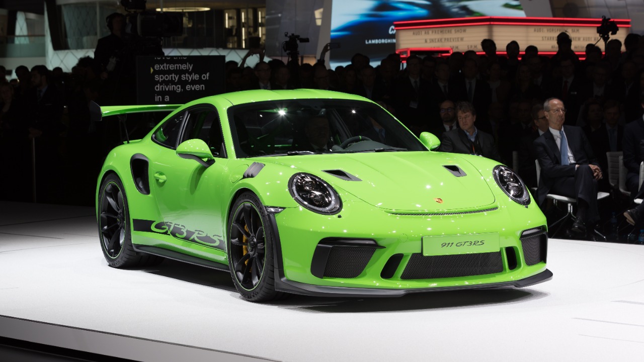 Buyer claims Porsche sold 911 GT3 training car as new in lawsuit