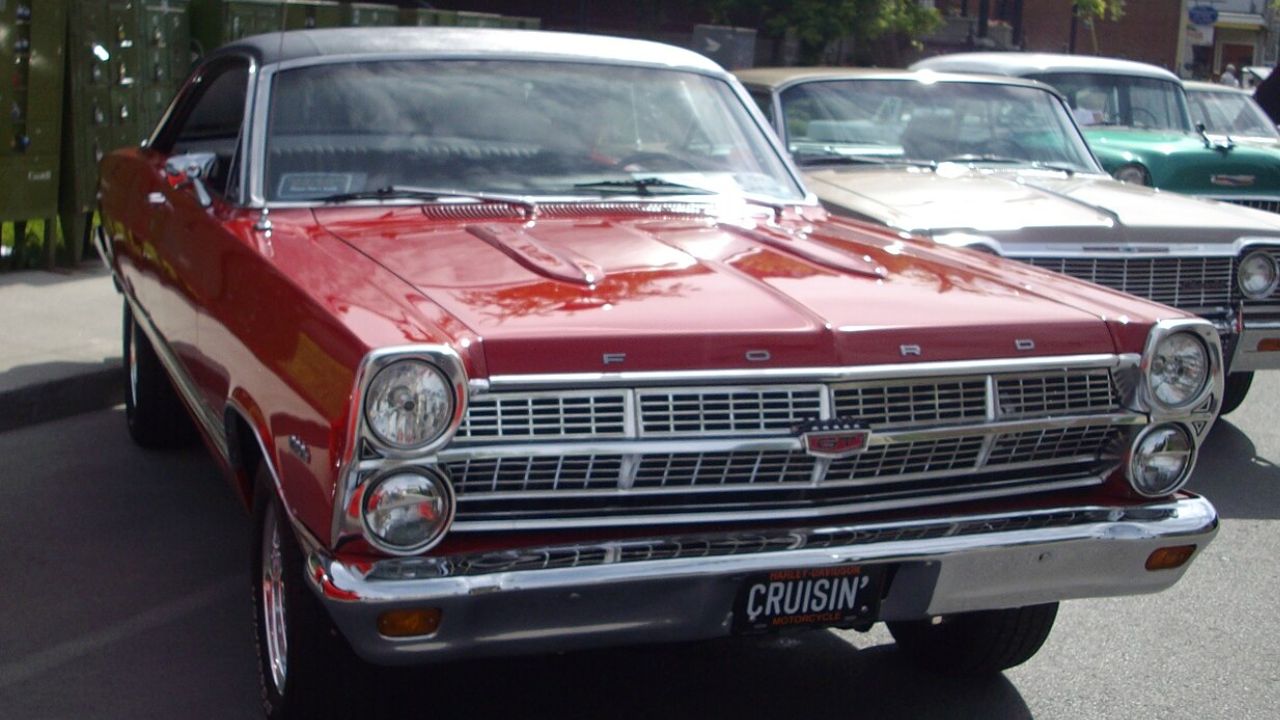 The 1967 Ford Fairlane GT combines size and strong performance