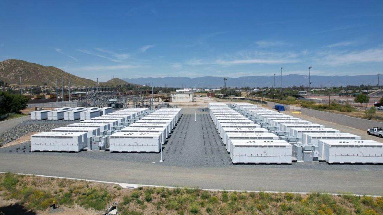 Automakers confront rising costs in shift to grid battery storage