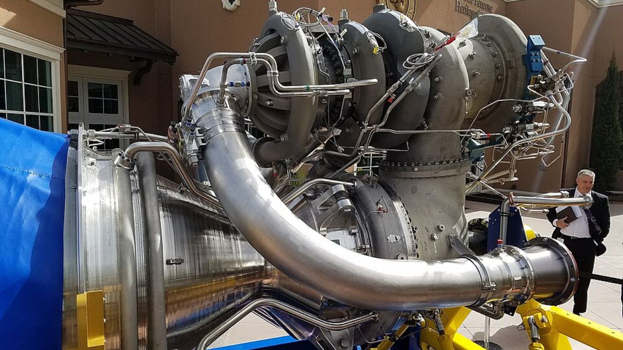 This rocket engine produces a flame unlike a traditional exhaust