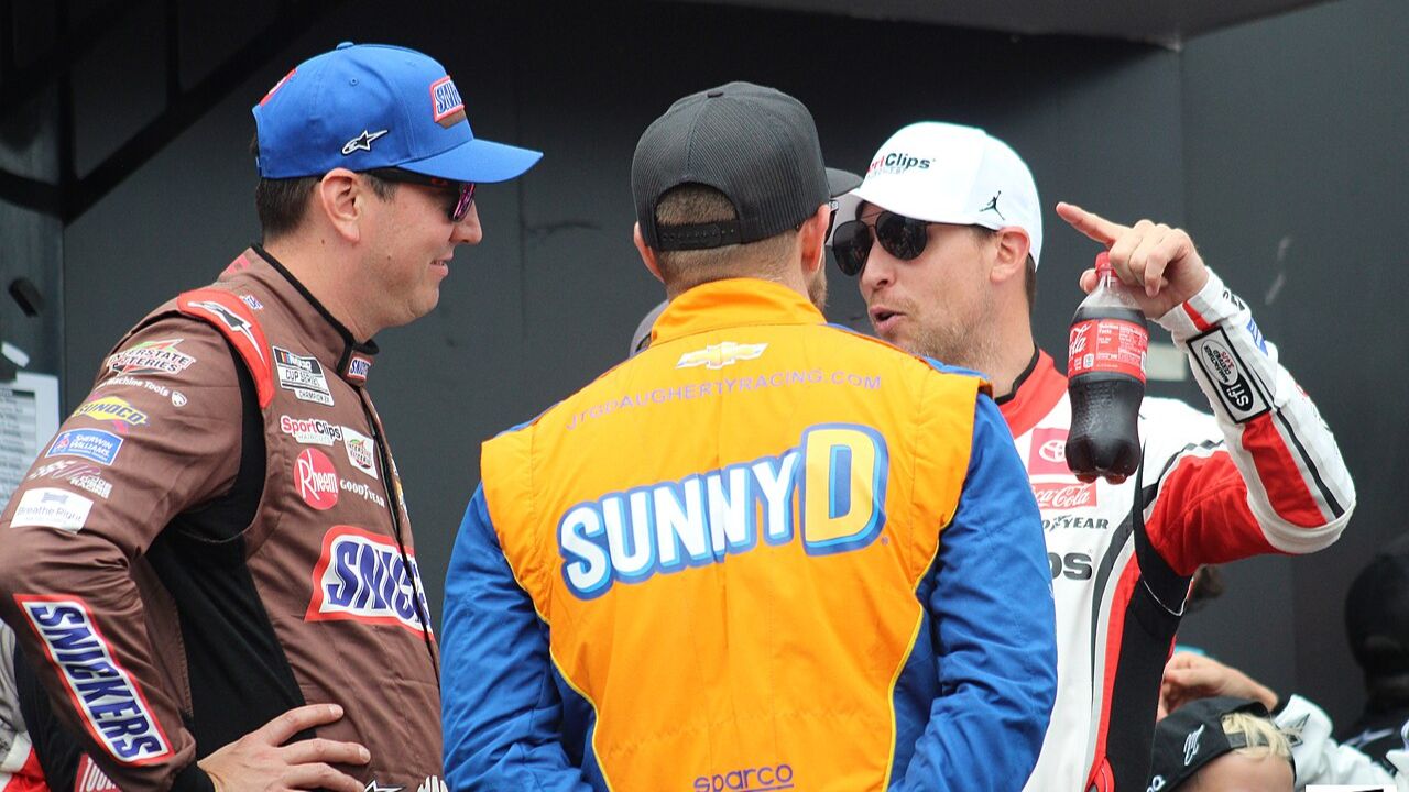 Denny Hamlin answers Kyle Busch’s frustration with public praise