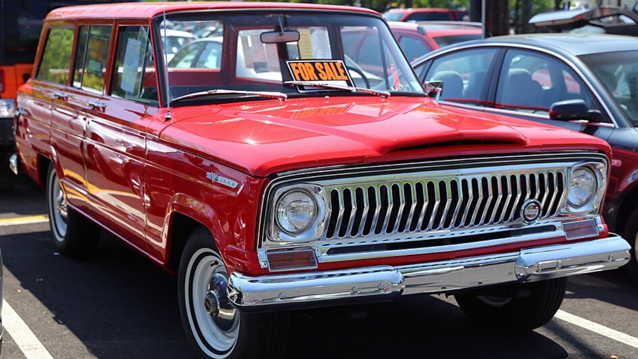 A buyer says the seller guaranteed the 1966 Jeep Wagoneer was authentic, then one detail exposed it