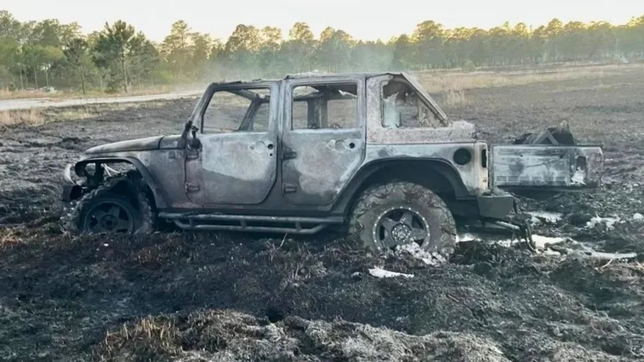 A Jeep Wrangler got stuck and what happened next sparked a wildfire that spread fast