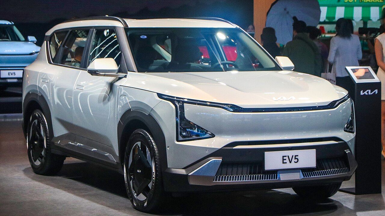 Kia plans a new high-volume electric SUV after EV5 momentum