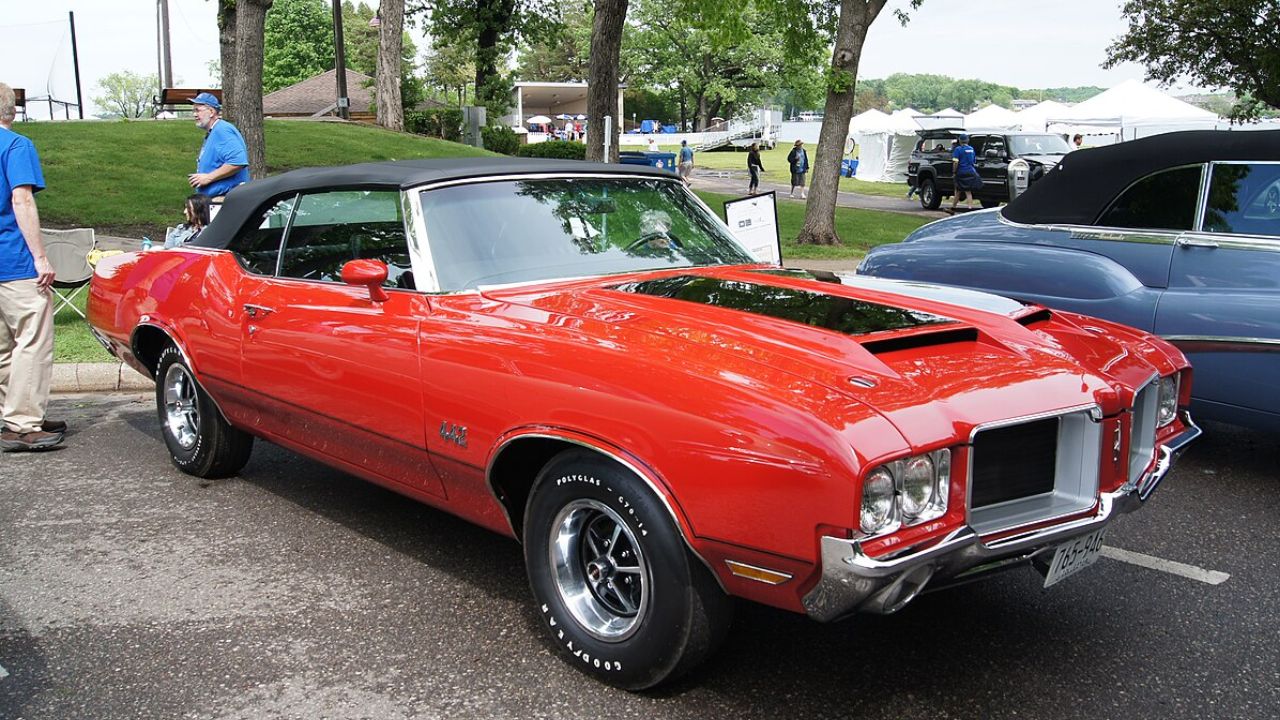 Oldsmobile built a 442 that could run consistent 14-second quarter miles in the late ’60s