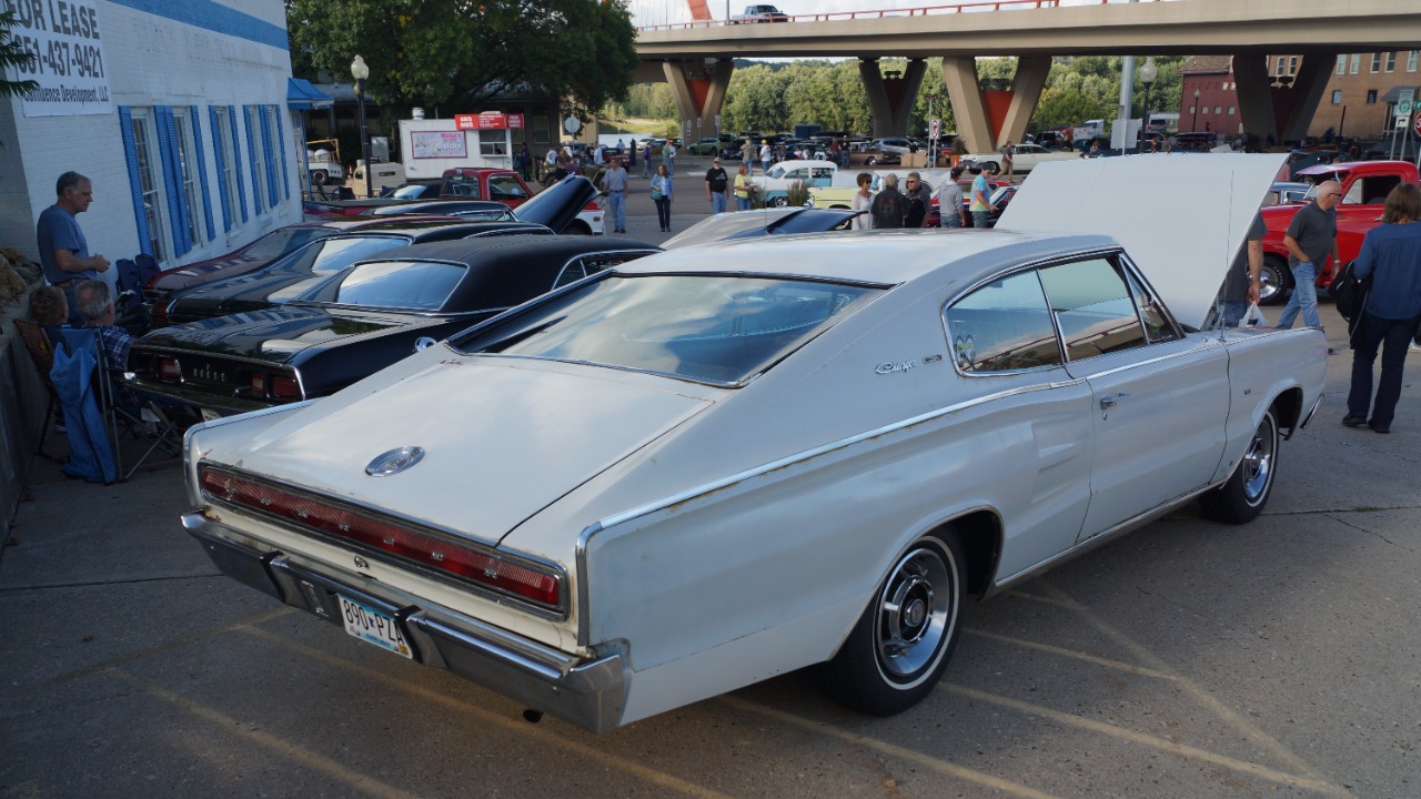 Mechanics warn the 1967 Charger’s styling created blind spots drivers had to manage