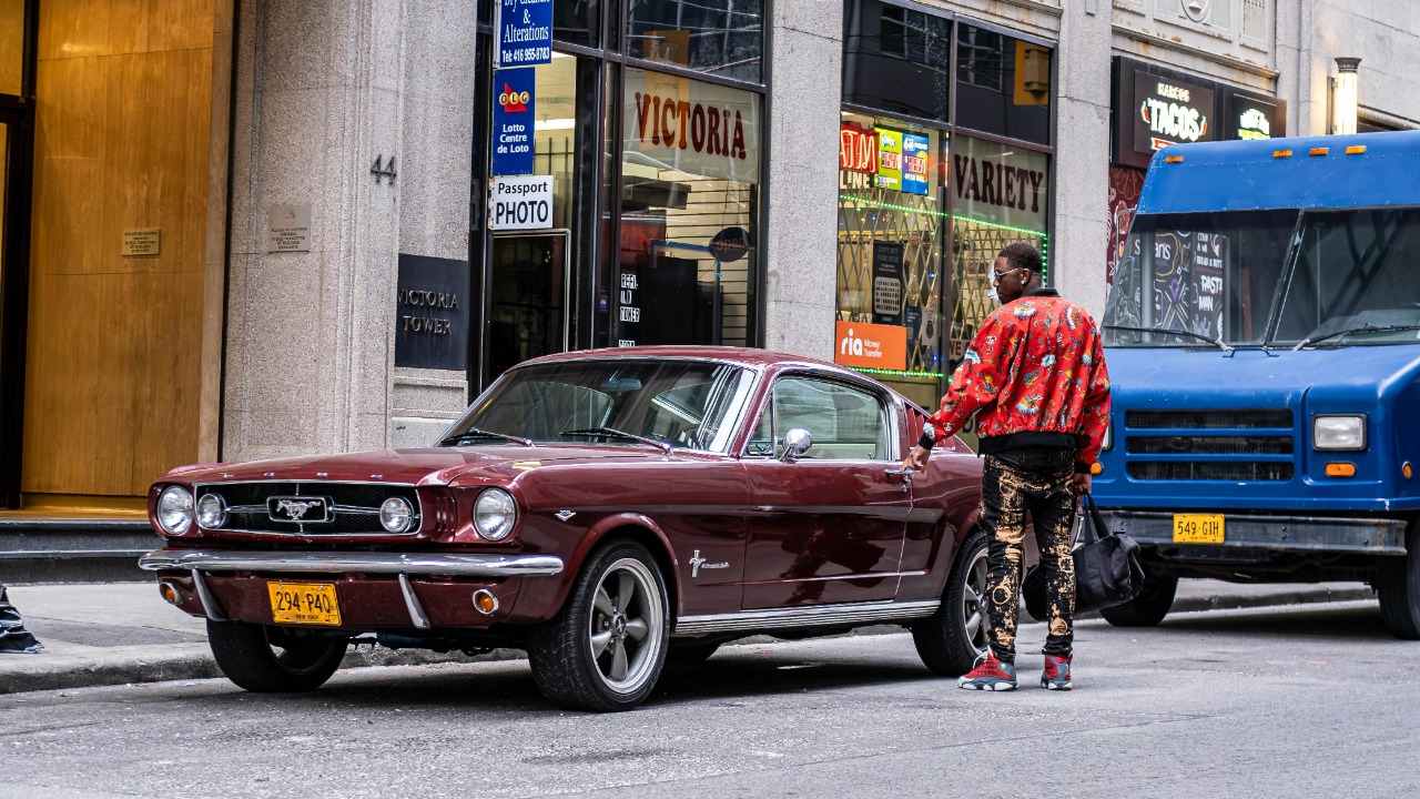 Vintage daily driver vs weekend-only classic what makes more sense