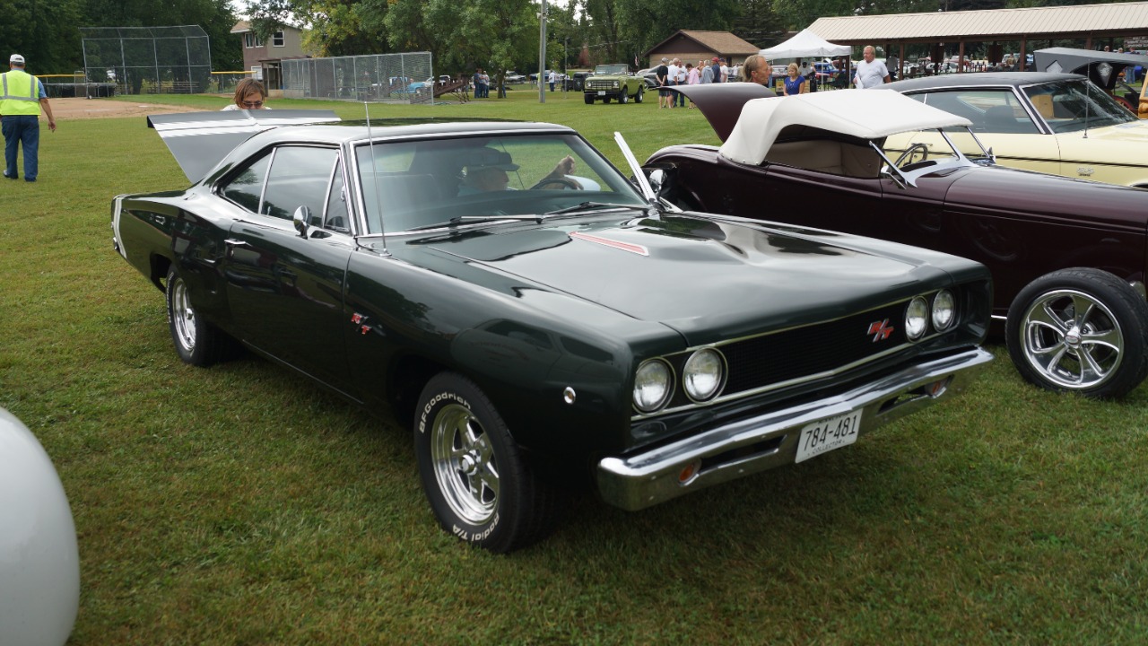 Dodge’s 1968 Coronet R/T delivers strong performance with aggressive style