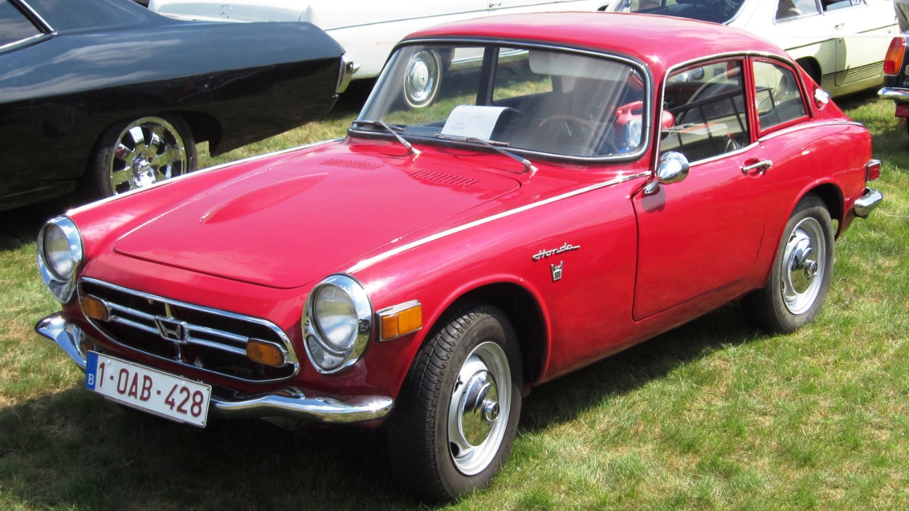 The 1968 Honda S800 doesn’t look fast until you hear it rev