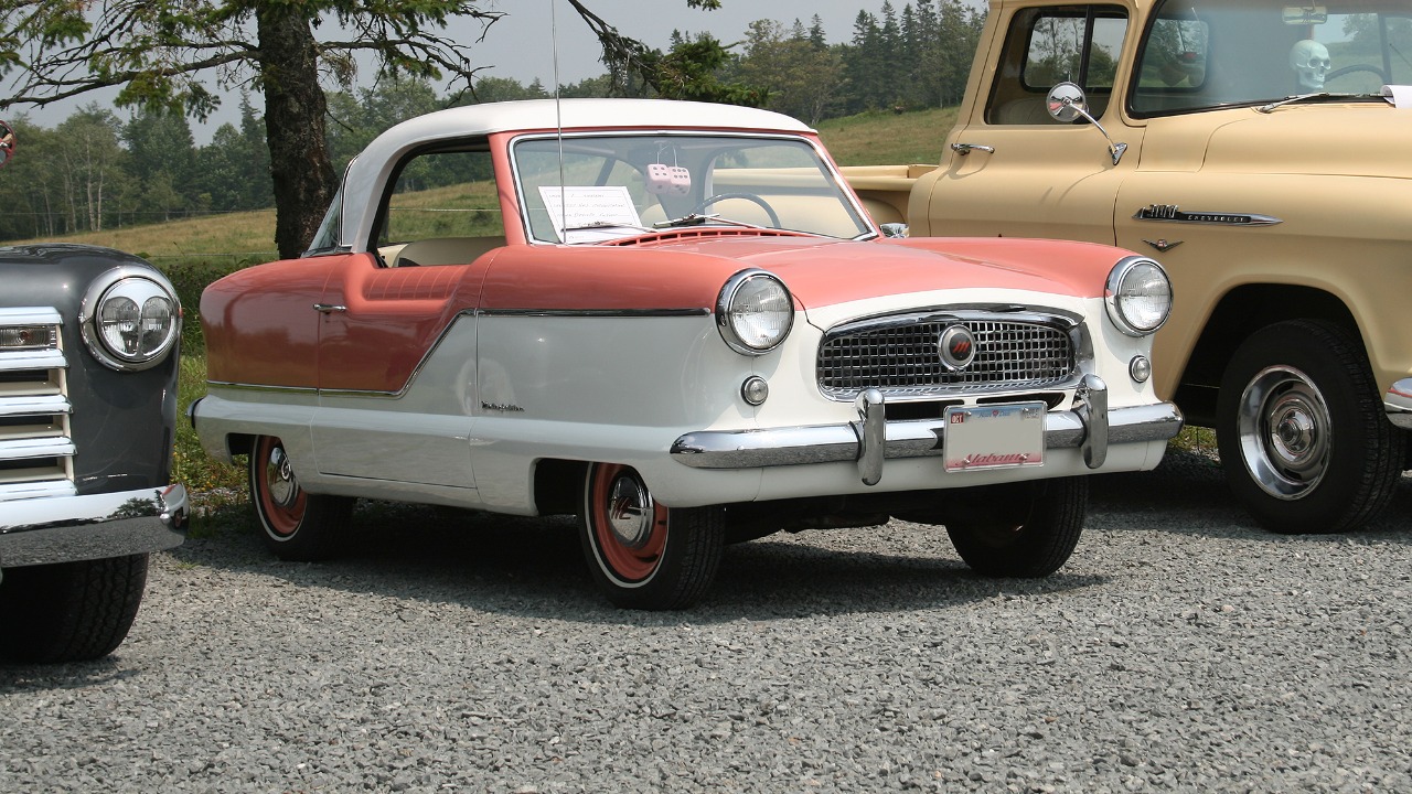 Mechanics warn the 1957 Nash Metropolitan’s small size doesn’t mean simple repairs