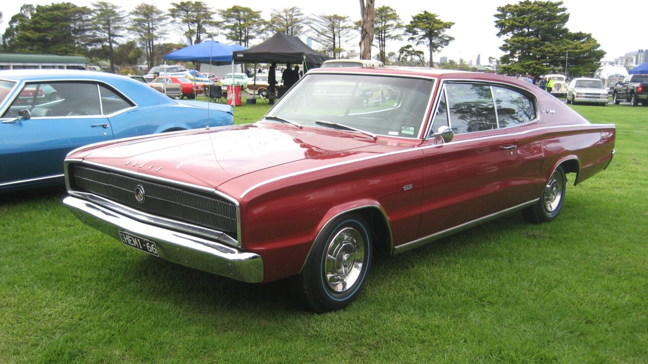 1966 Dodge Charger 426 Hemi red