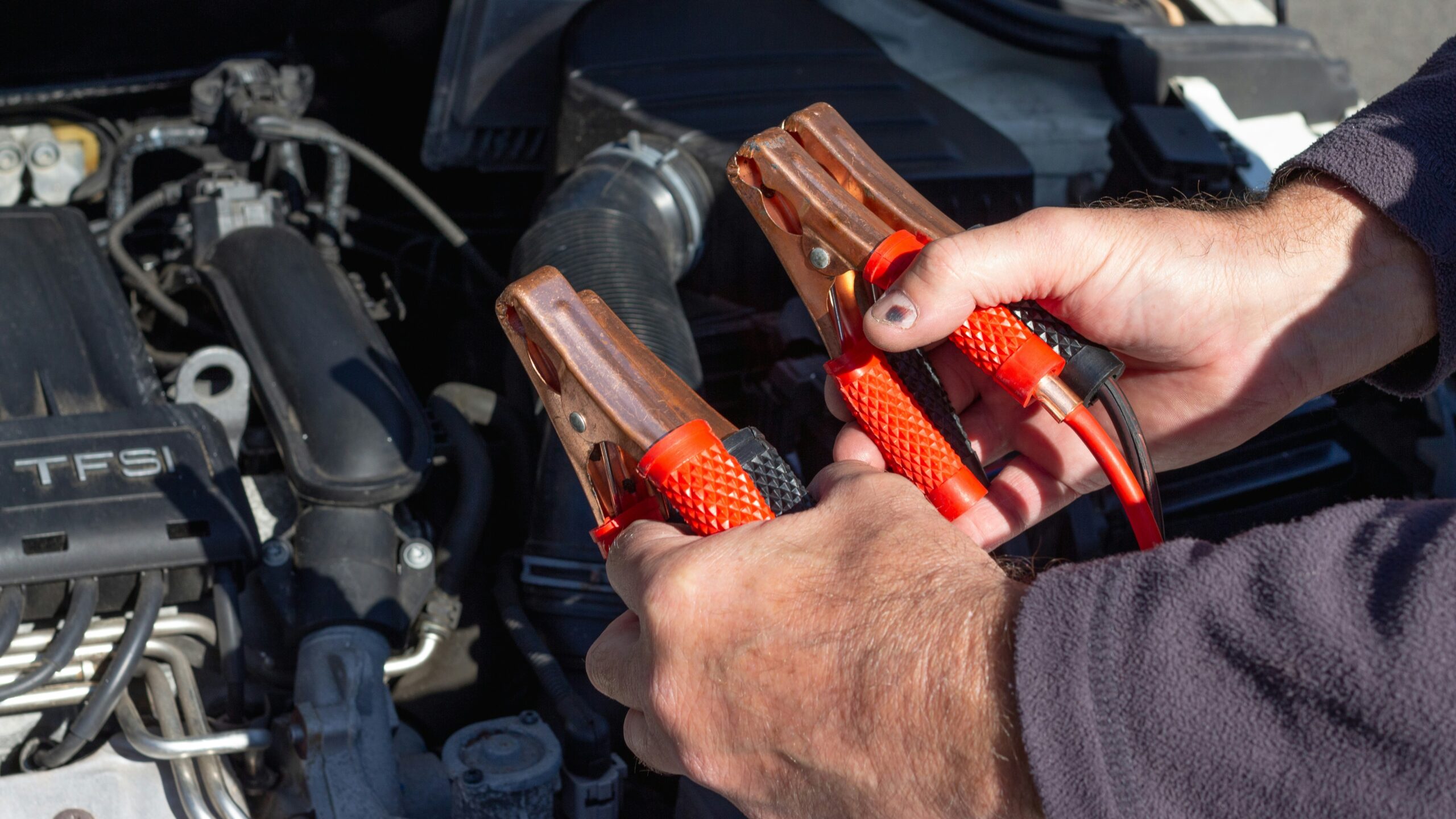 The Hidden Reason Modern Car Batteries Fail After a Jump-Start