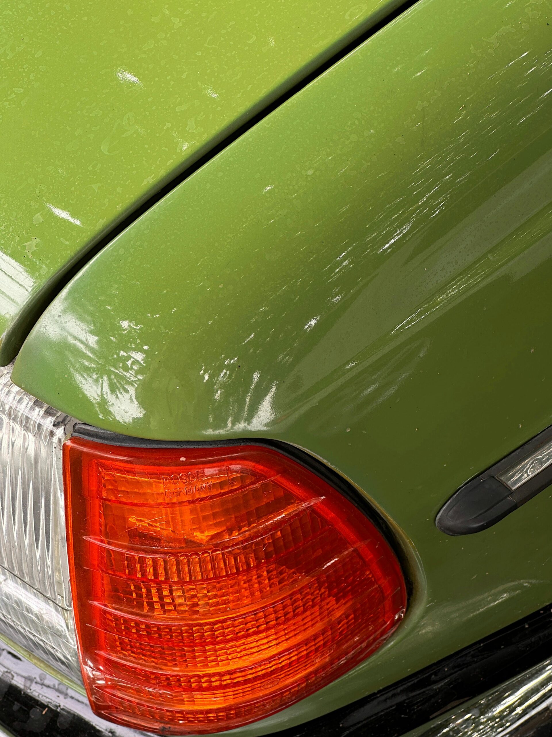 A buyer says the car looked perfect at night, then saw major paint damage in daylight