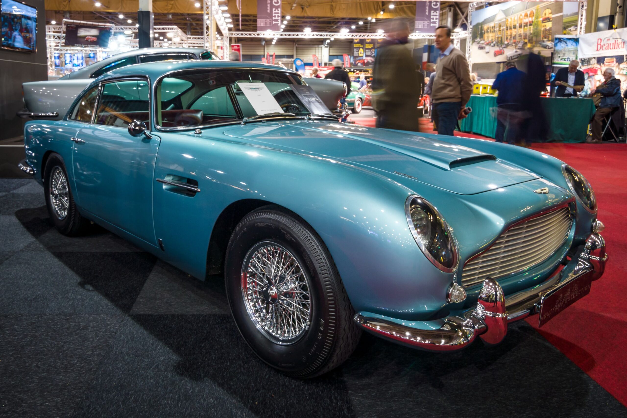 11 vintage cars that are quietly becoming collector favorites