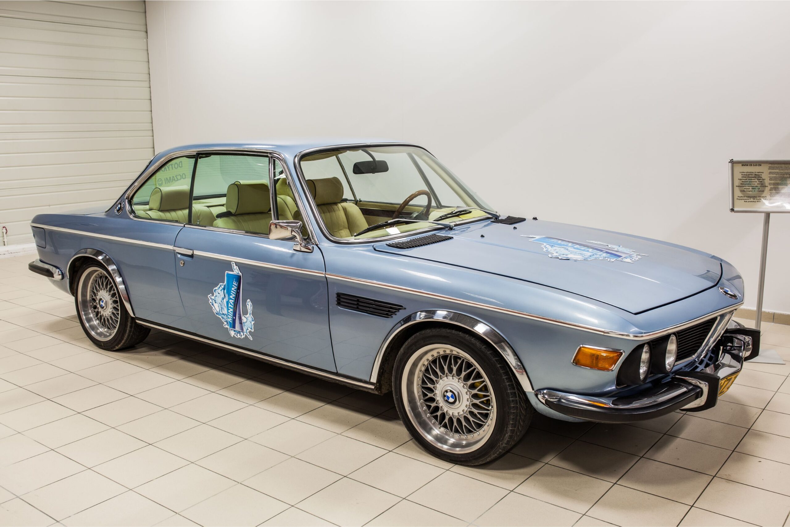 10 classic vehicles that still look modern today