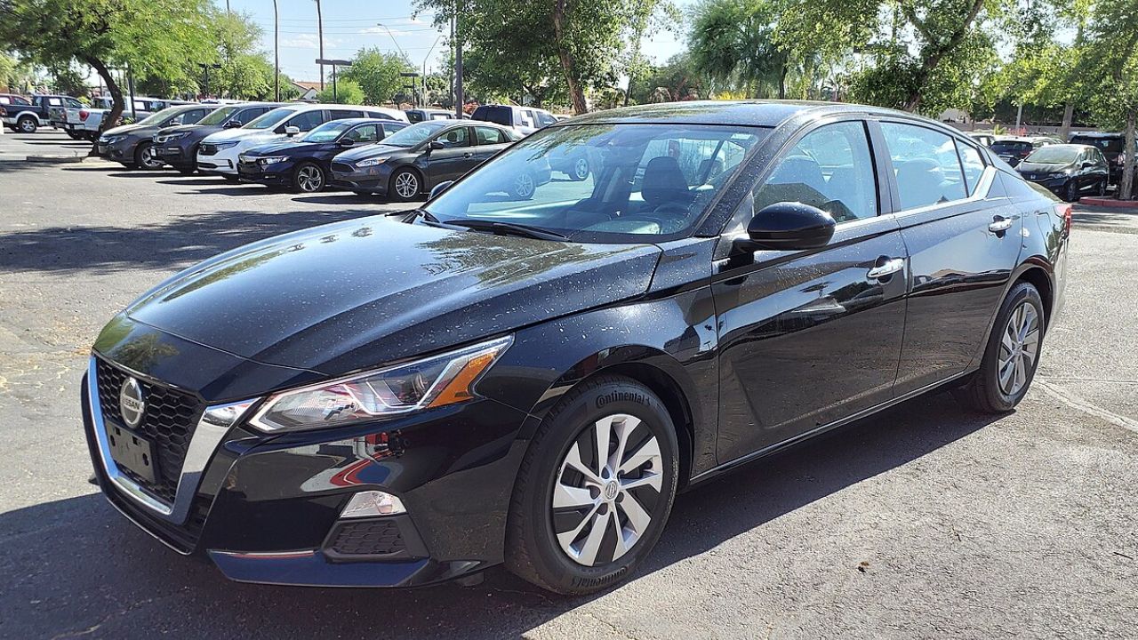 20 Nissan Altima 2.5