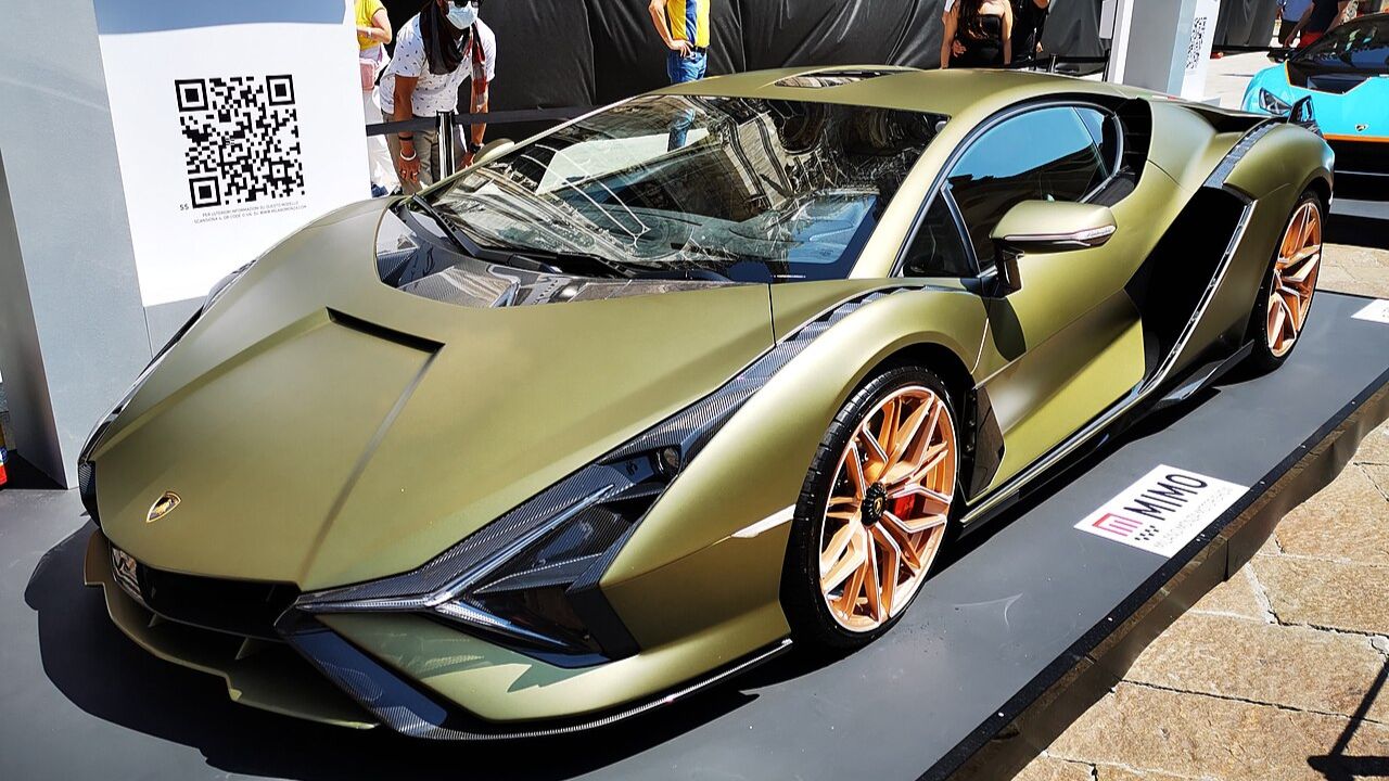 2019 Lamborghini Sián FKP 37