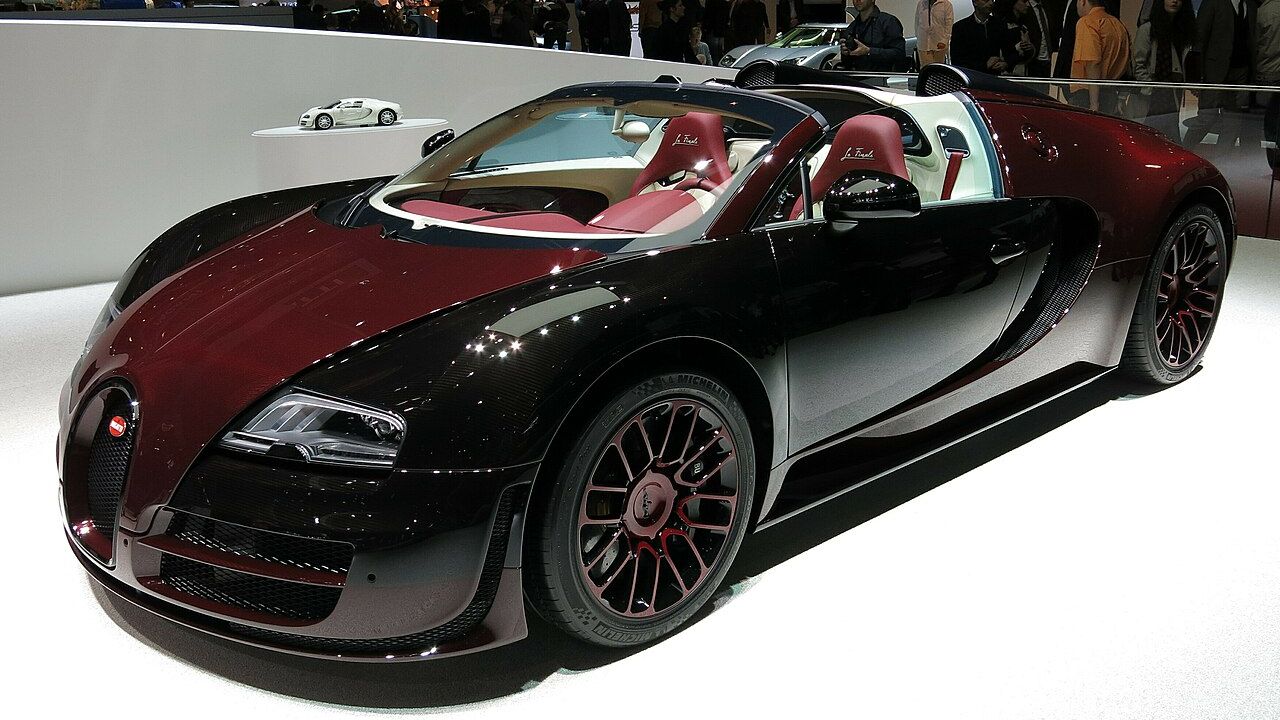Bugatti Veyron Grand Sport Vitesse La Finale Geneva 2015