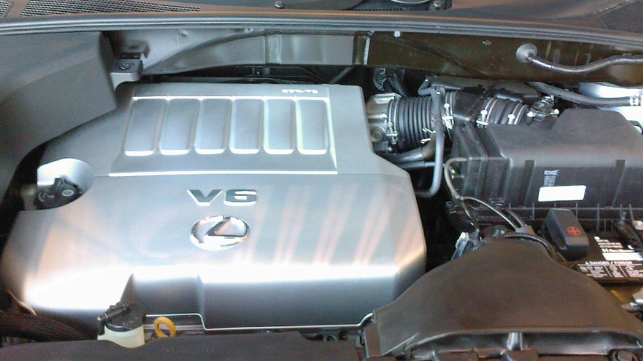 Lexus RX V6 2GR-FE engine