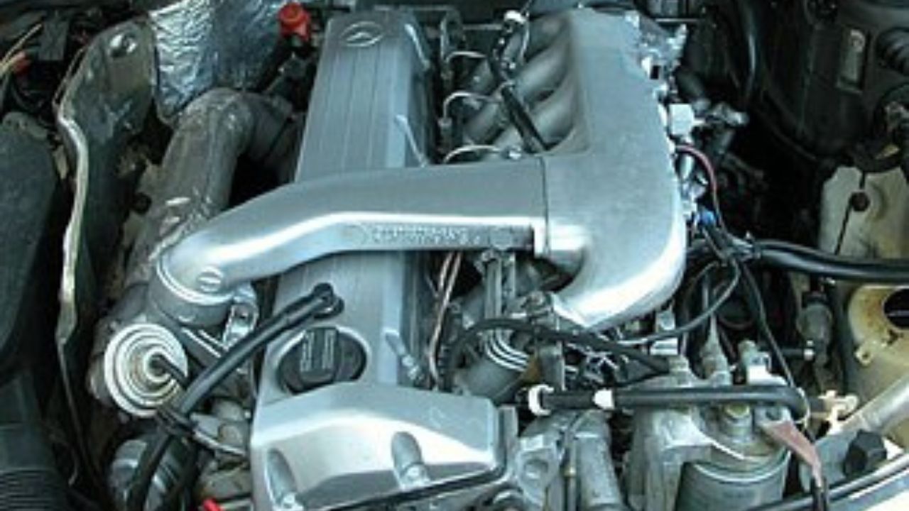 A Mercedes-Benz OM602 diesel