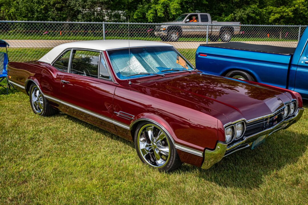 Oldsmobile 442 W-30