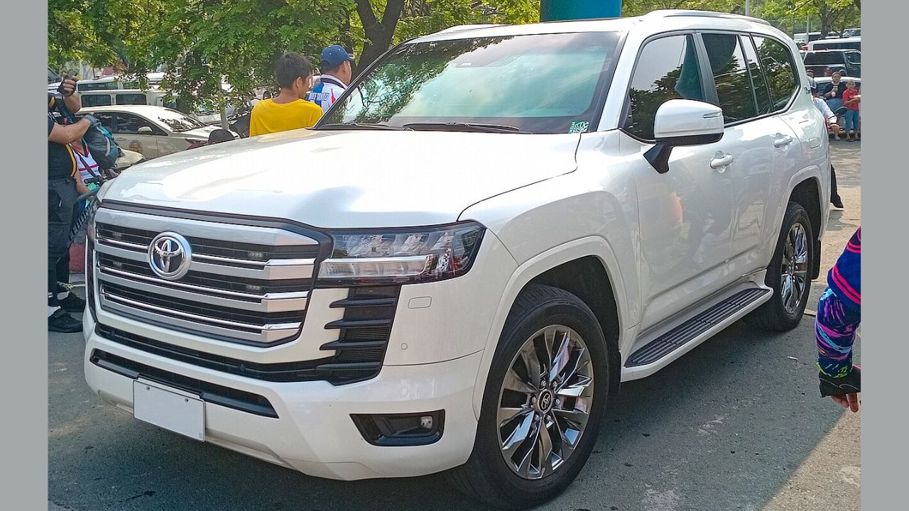 Toyota Land Cruiser 2023