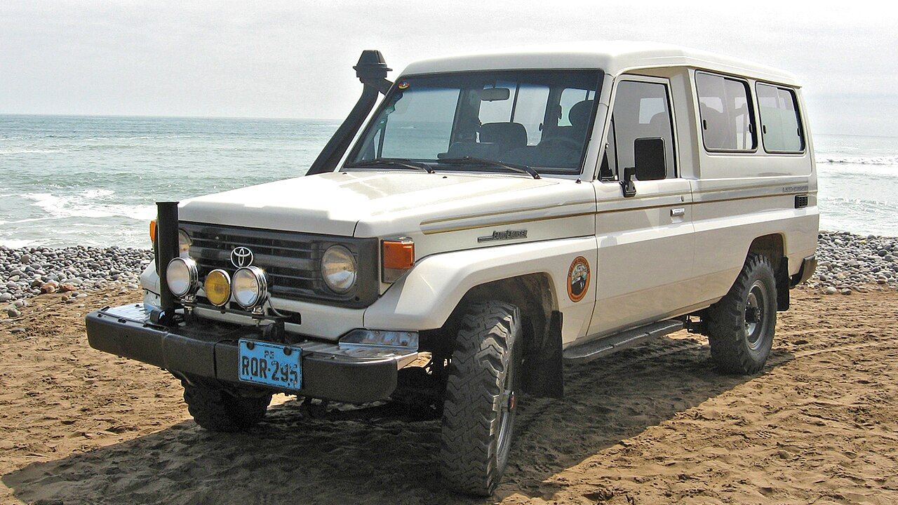 Toyota Land Cruiser