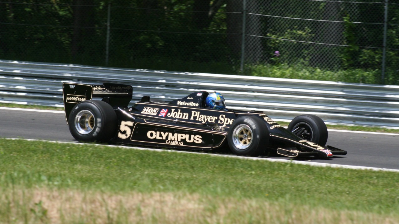 7 racing machines that forced competitors back to the drawing board